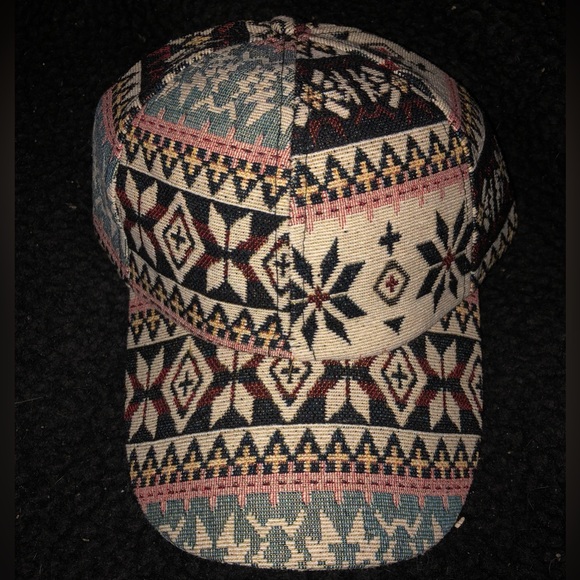 Women’s Pink Aztec Print Ball Cap - Picture 1 of 3